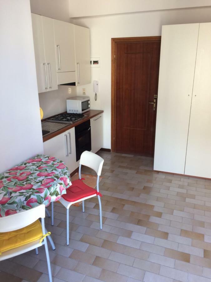 Appartamento In Alassio Centro A 5 Minuti Dal Mare Dış mekan fotoğraf