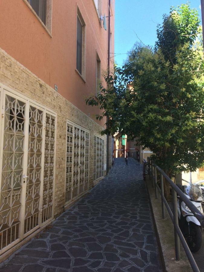 Appartamento In Alassio Centro A 5 Minuti Dal Mare Dış mekan fotoğraf